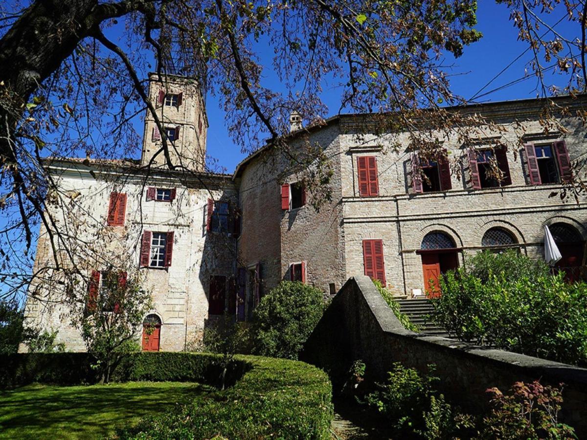 Belvilla By Oyo Castello Di Robella Luaran gambar
